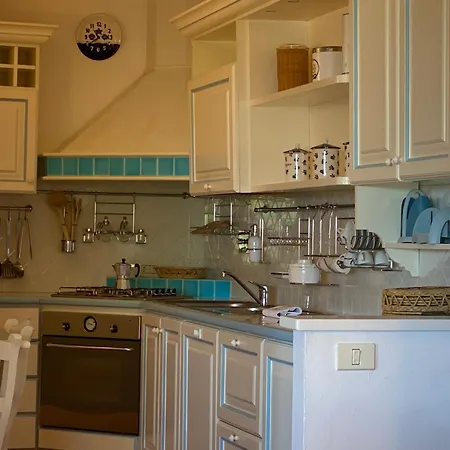 Della Marina, 8 People, Garage *