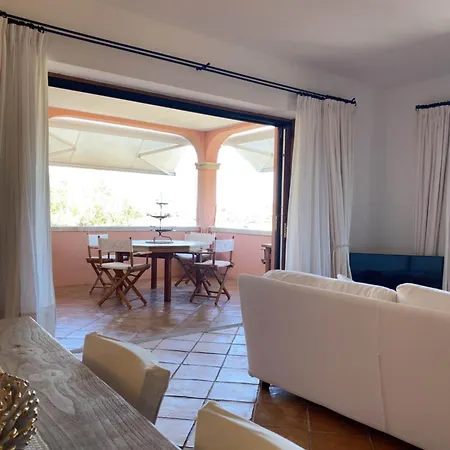 Della Marina, 8 People, Garage Apartmán Porto Rotondo