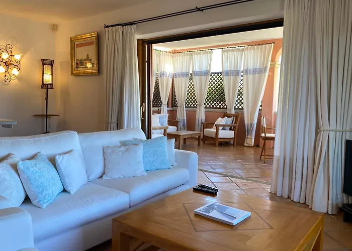 Della Marina, 8 People, Garage * Porto Rotondo